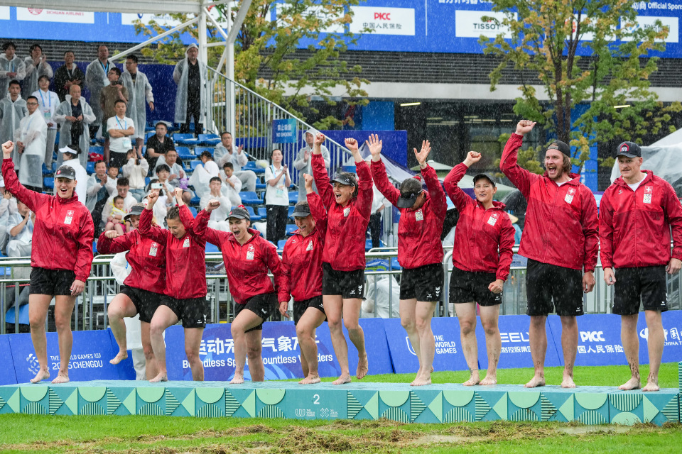 新华社记者, dTI 新华社记者, dTI