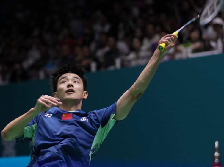 RW, OW, 年中国羽毛